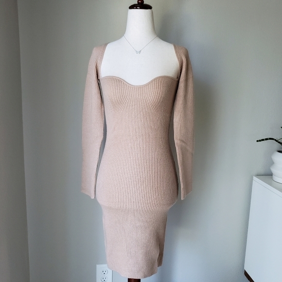 Sweetheart Neck Long Sleeve Knit Sweater Dress - Picture 2 of 9